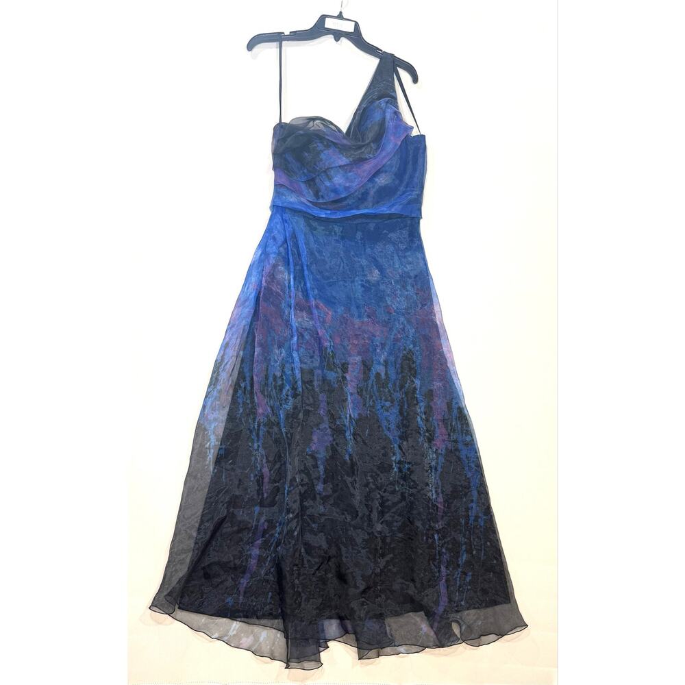 Rene Ruiz Collection Blue
Organza Gown Maxi Dress One
Shoulder Size 10 - Picture 4 of 14